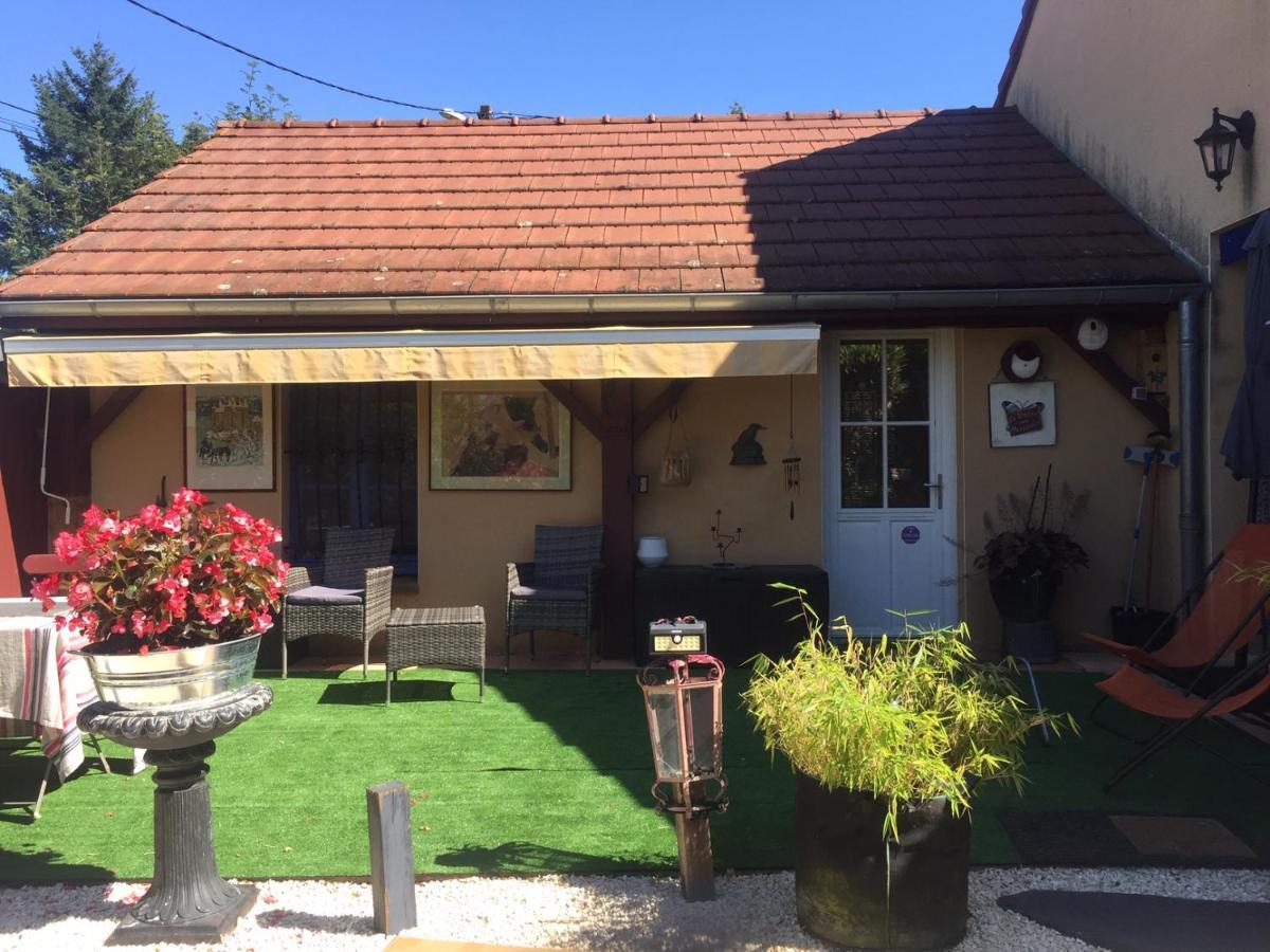 Le Jardin De Theleme "Charme Discret Pour Un Nid Douillet" Villa Mazille Kültér fotó