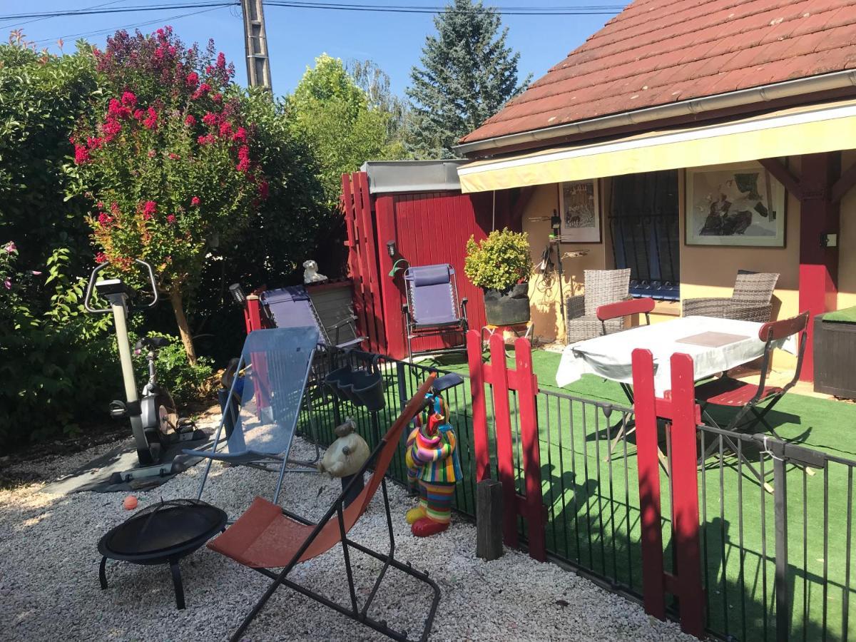 Le Jardin De Theleme "Charme Discret Pour Un Nid Douillet" Villa Mazille Kültér fotó